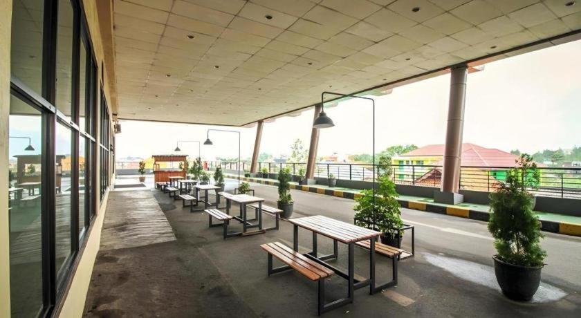 Super Oyo Capital O 483 Tamansari Panoramic Bandung Ξενοδοχείο Εξωτερικό φωτογραφία